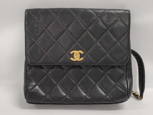 CHANEL CHANEL Matelasse Shoulder Bag in Black Caviar Leather with Chain Shoulder and Gold Hardware