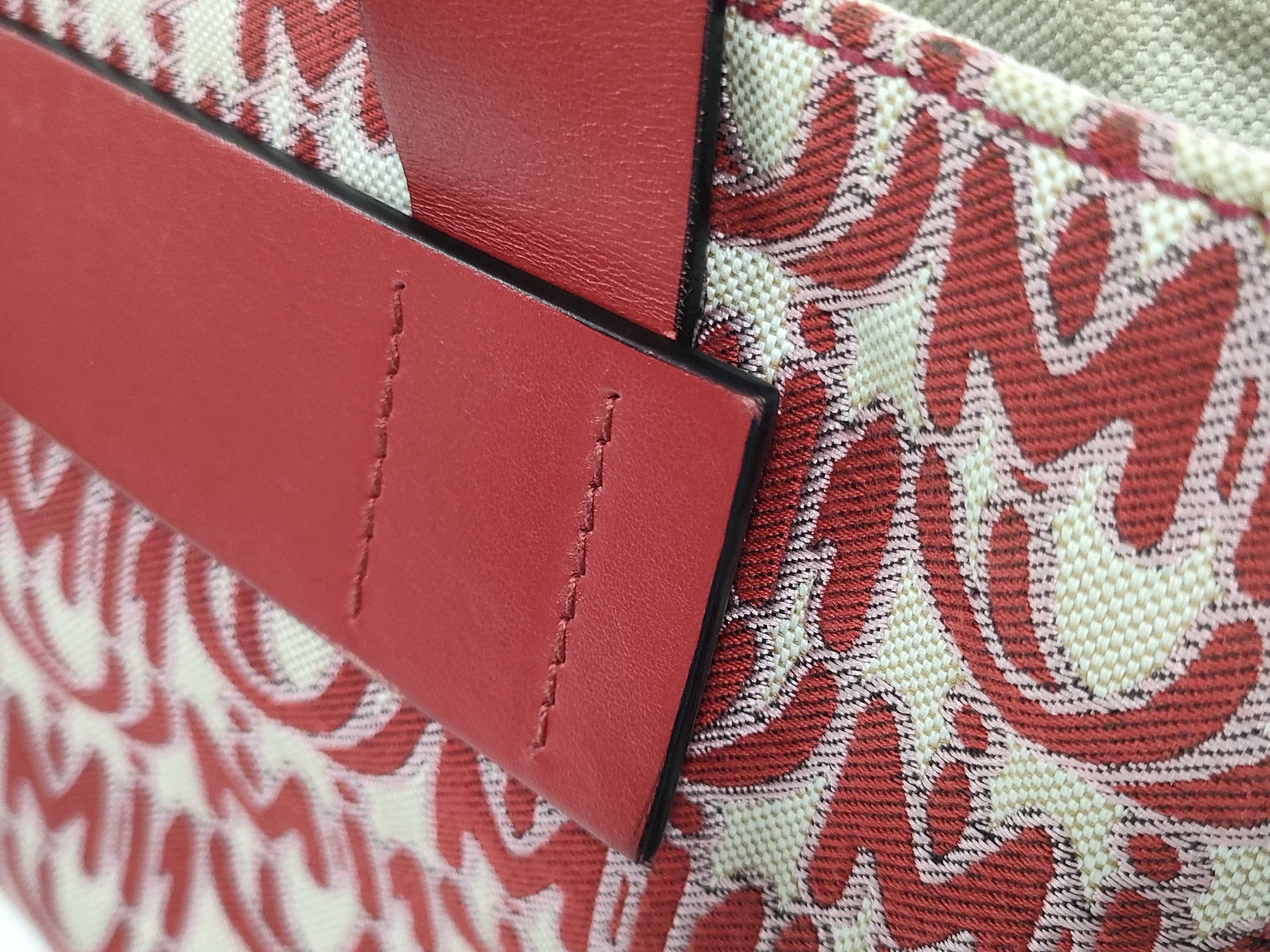 Miu Miu Miu Tote Bag Miu Everywhere Tote Bag