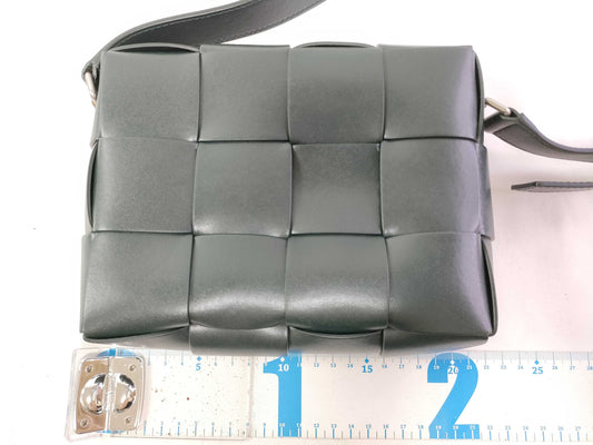 BOTTEGA VENETA BOTTEGA VENETA Cassette Camera Shoulder Bag