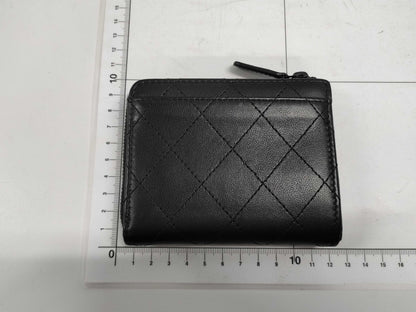 CHANEL CHANEL Matelasse Coin Case in Black Calf Leather with Black Hardware