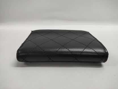 CHANEL CHANEL Matelasse Coin Case in Black Calf Leather with Black Hardware