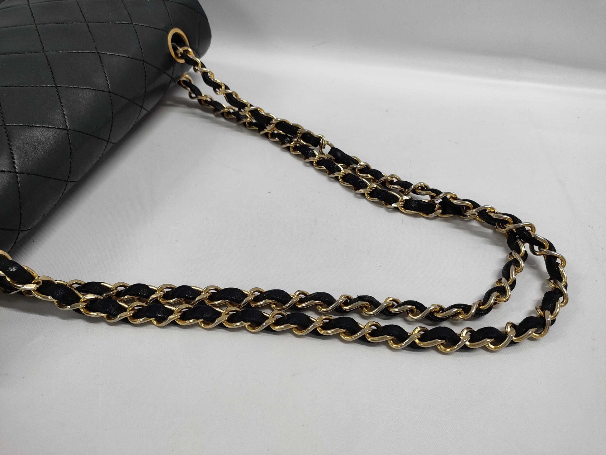 CHANEL CHANEL Double Flap Matelasse Shoulder Bag A01112 Shoulder Bag