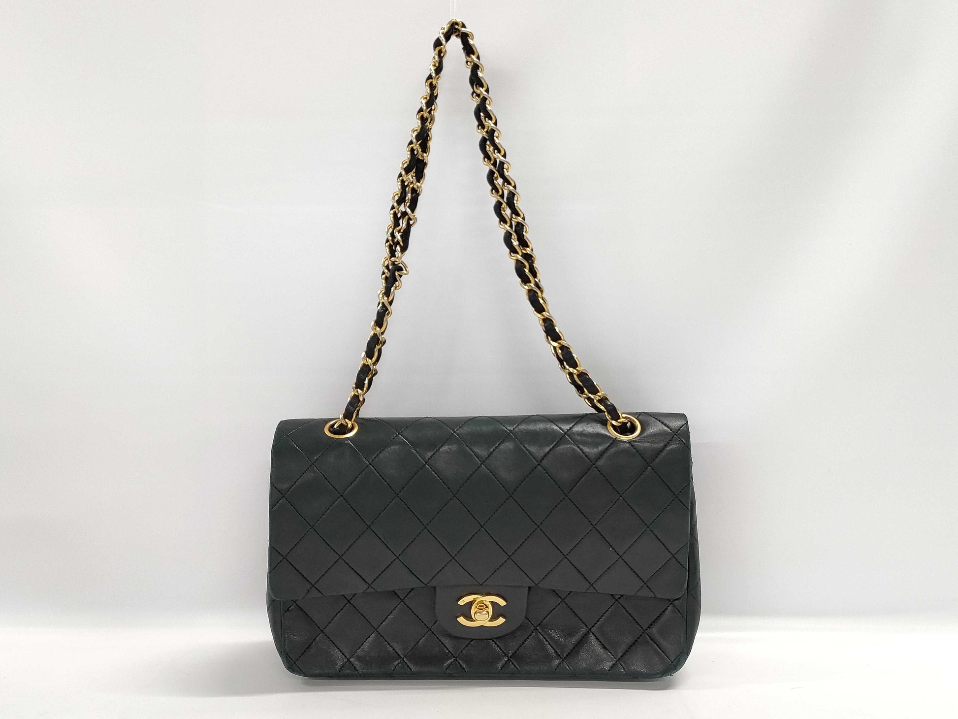 CHANEL CHANEL Double Flap Matelasse Shoulder Bag A01112 Shoulder Bag