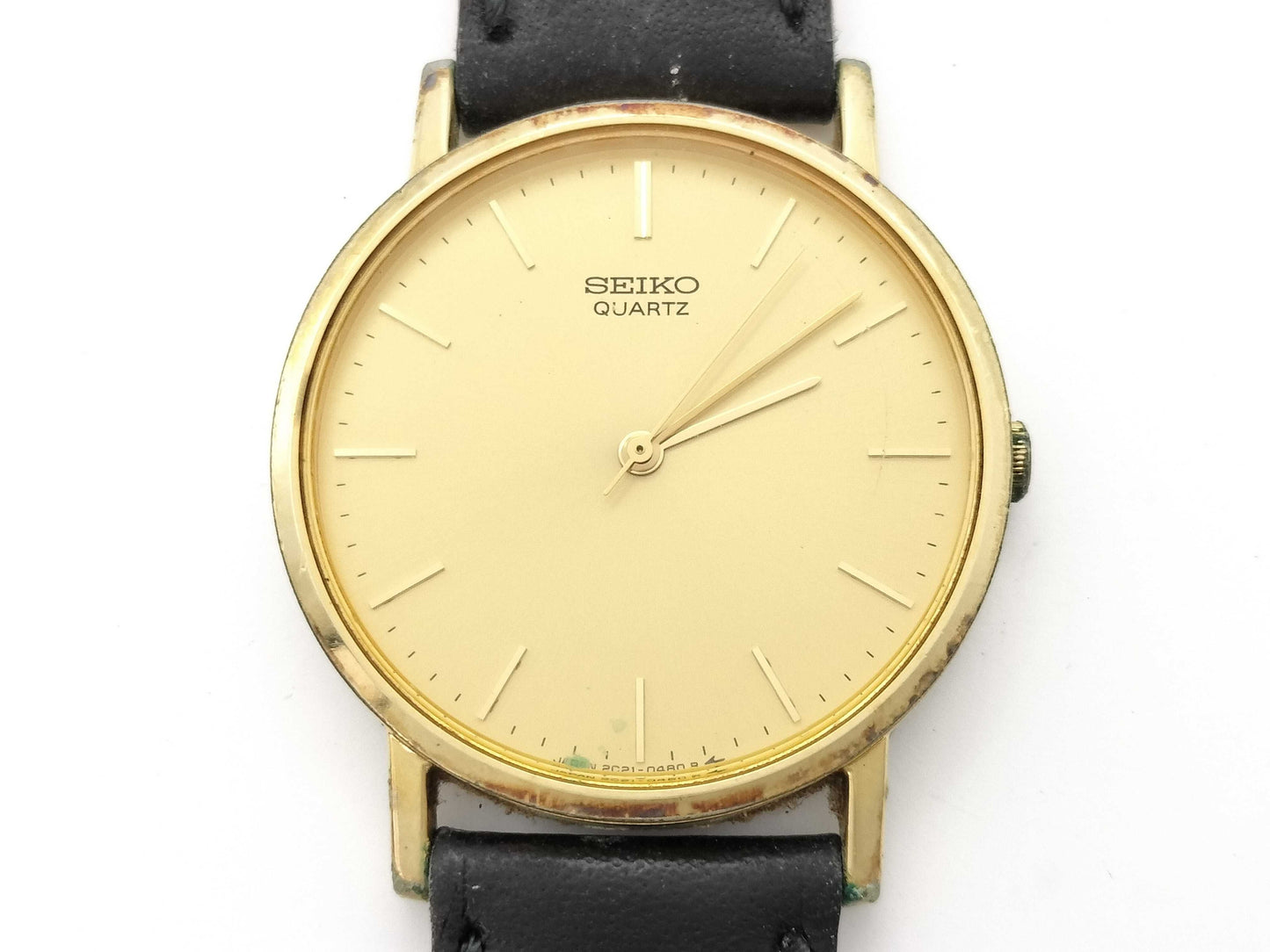 2C21-0120 810103 Quartz Women's Watch