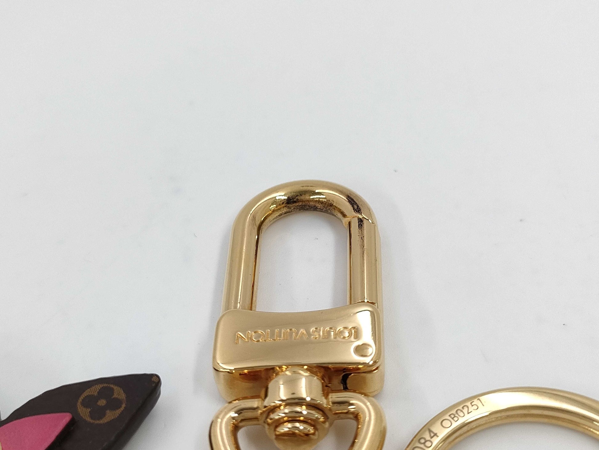 LOUIS VUITTON Blooming Flower Keychain M63084 OB0251 Charm