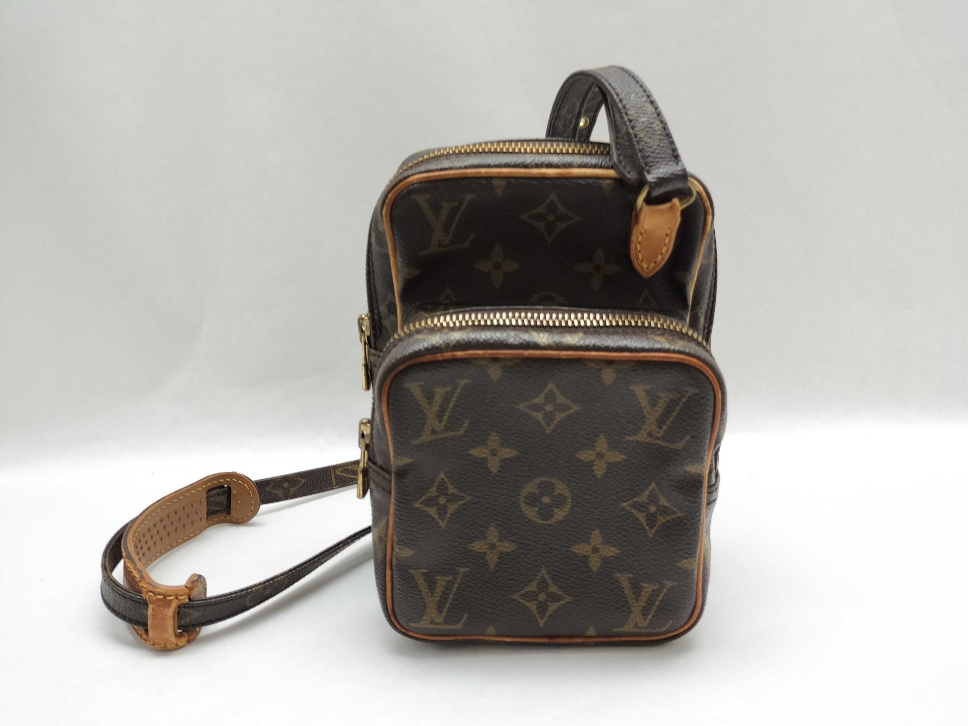 LOUIS VUITTON Monogram Mini Amazon M45238 TH8903 Shoulder Bag