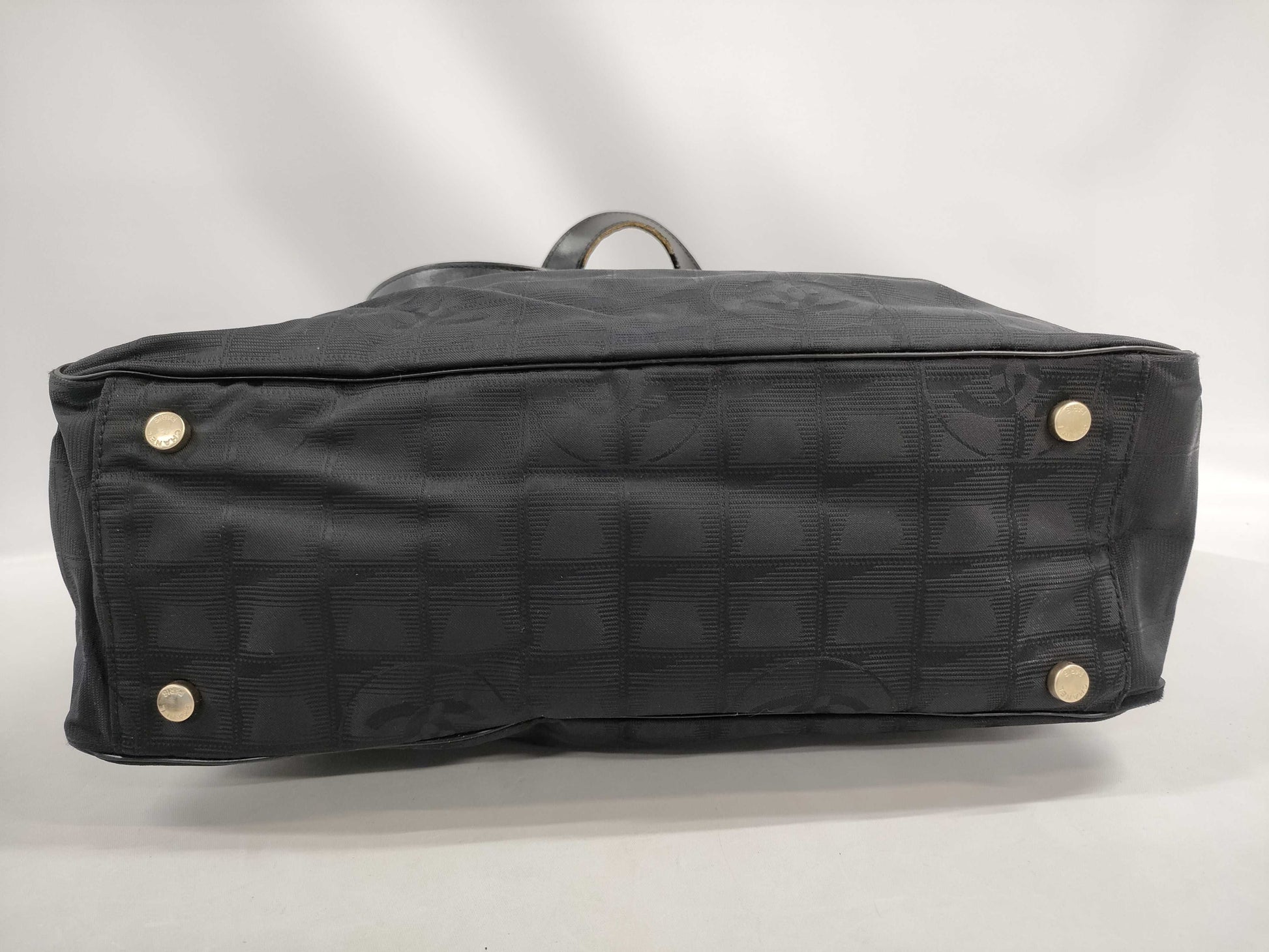 CHANEL New Travel Line Nylon and Leather Tote Bag, Black, No Warranty, 8521384