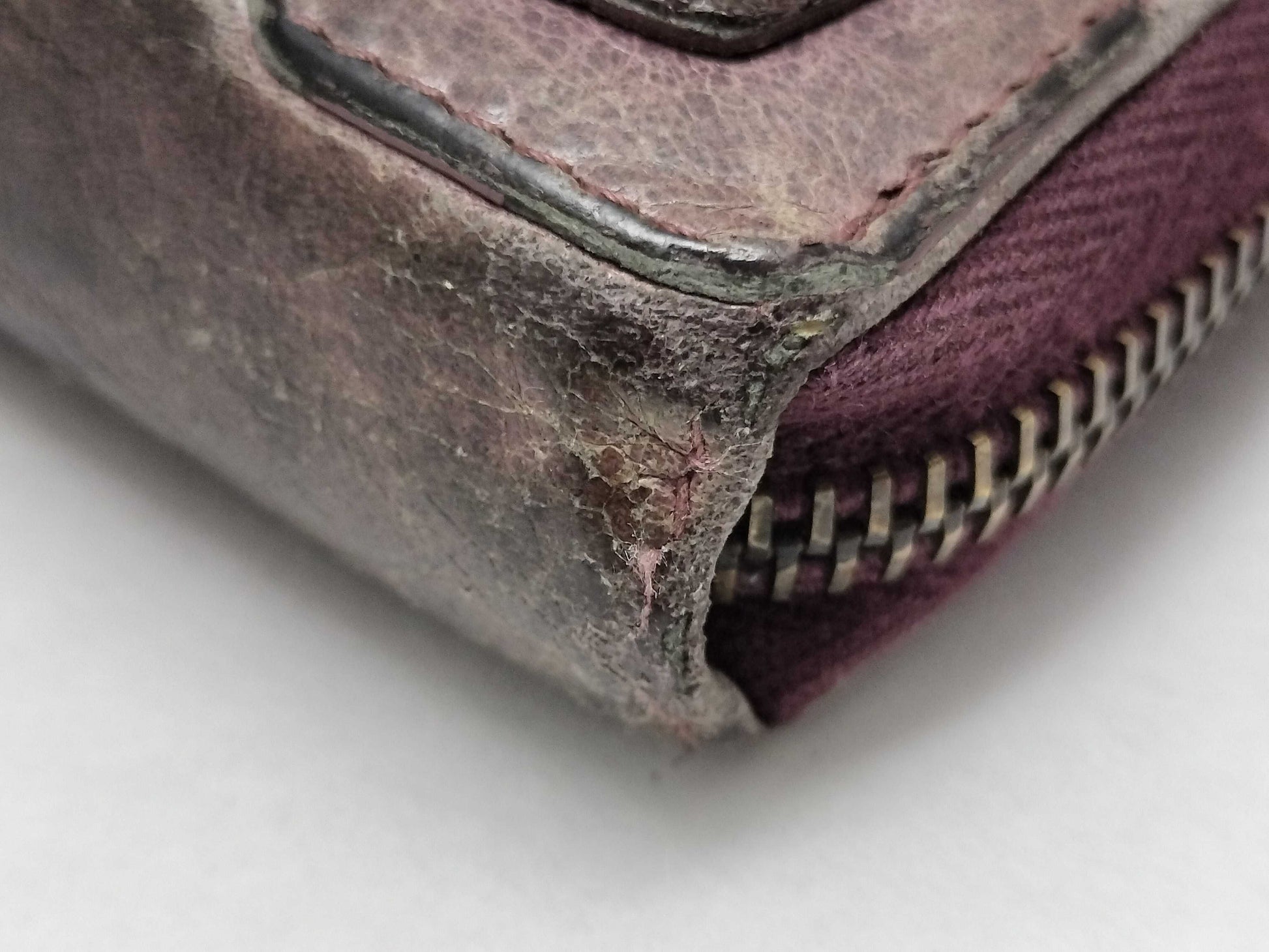 BALENCIAGA 253036 Leather Round Zip Wallet, Brown