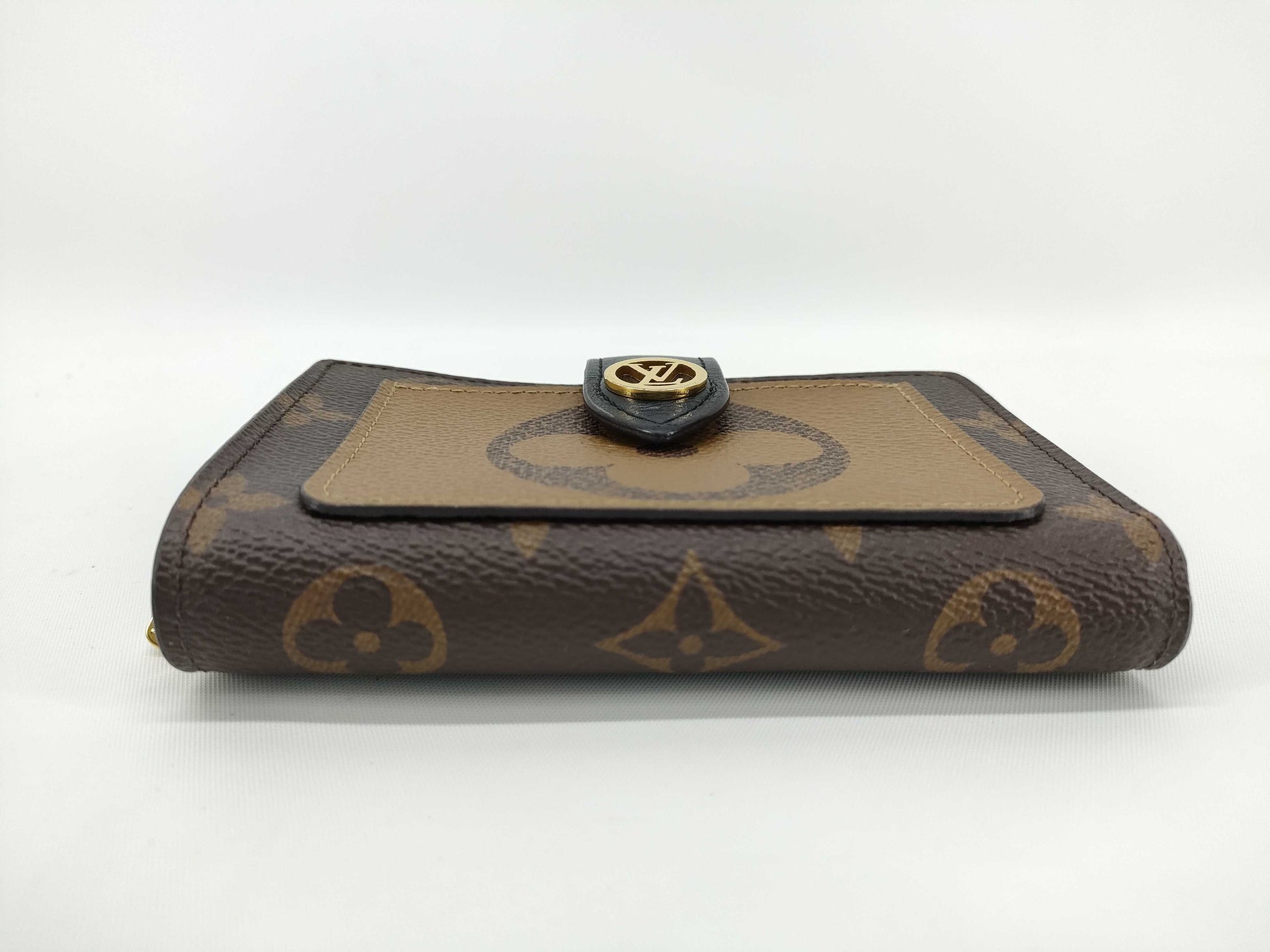 LOUIS VUITTON Monogram LV Monogram Reverse Juliet Wallet M69432 Wallet