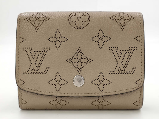 LOUIS VUITTON Louis Vuitton Mahina Portofeuil Iris Compact M62542 Galle Compact Wallet RFID Wallet