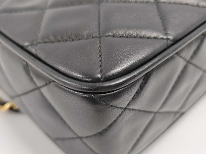 CHANEL Matelasse Fringe Chain Shoulder Bag