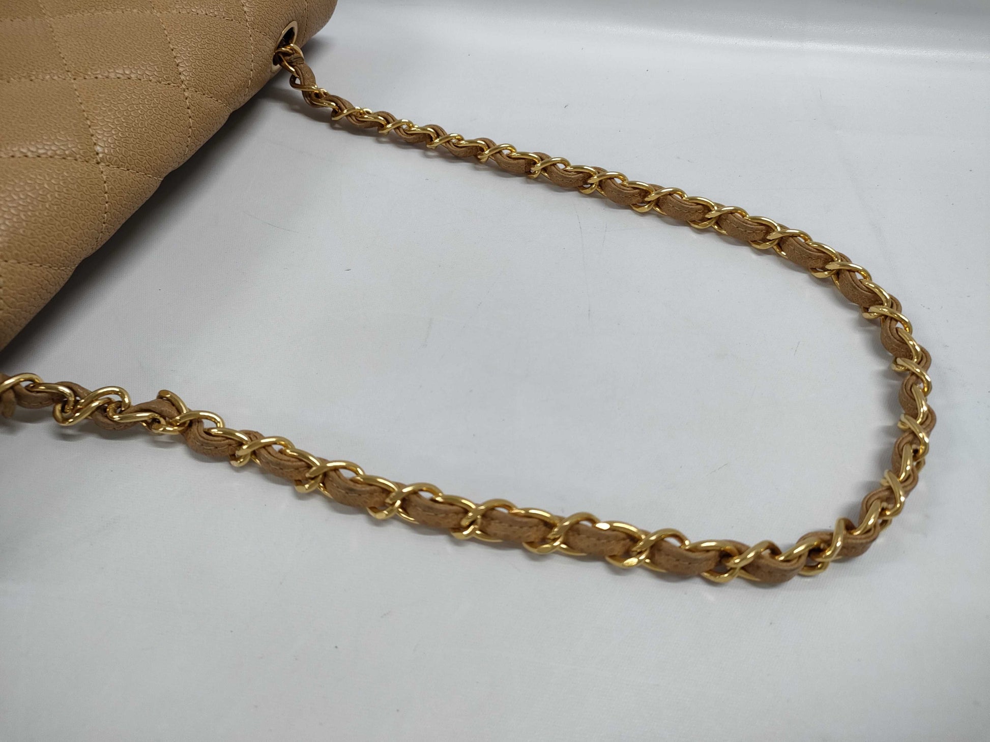 CHANEL Caviar Diana Beige Shoulder Bag