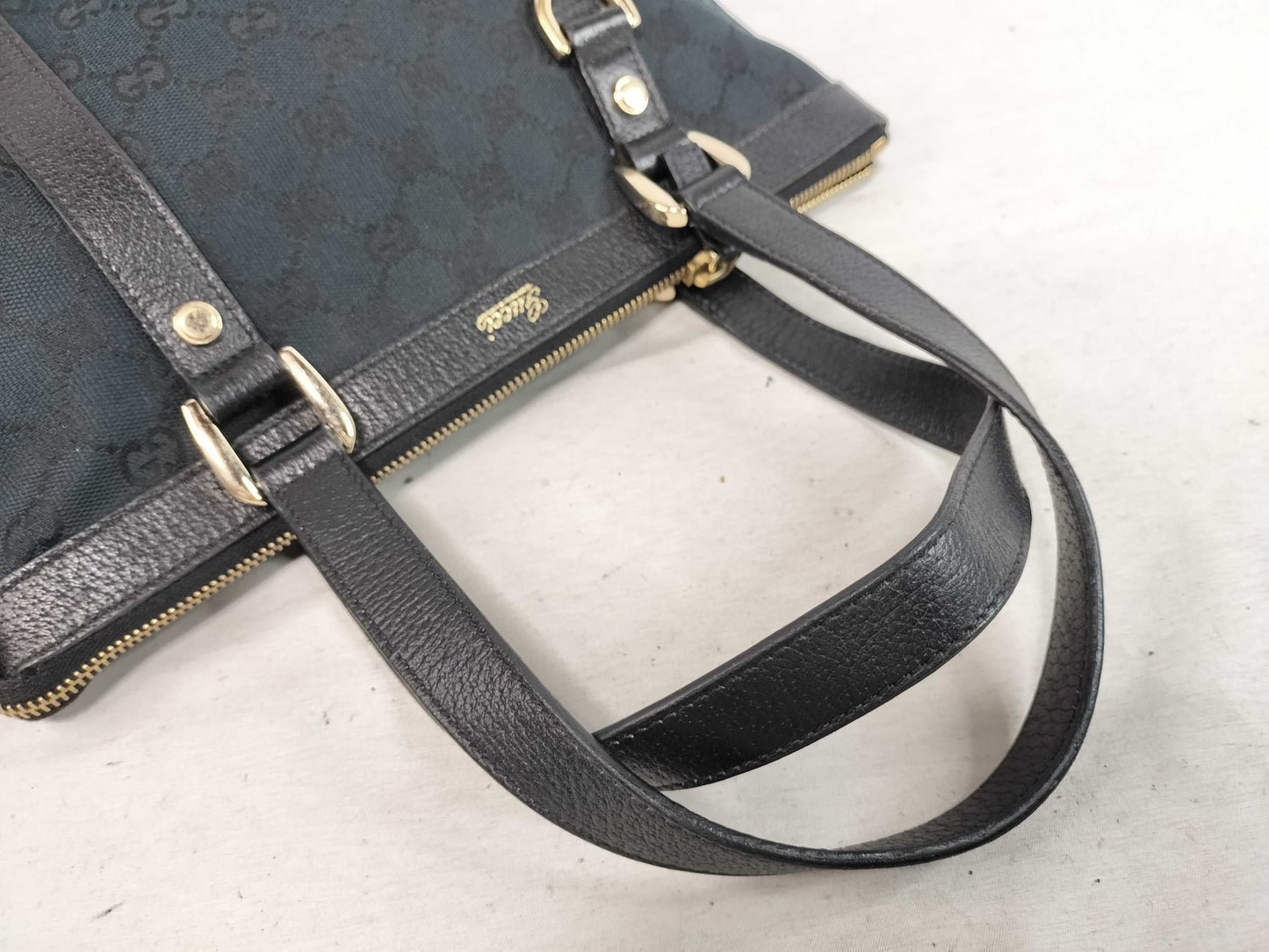 GUCCI GG Canvas GG Canvas Handbag Handbag