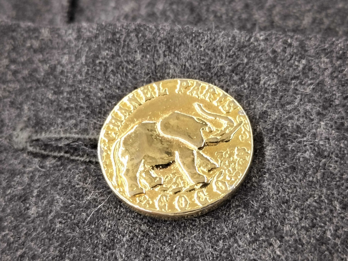 CHANEL Gray Size 36 Women's Pants