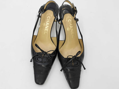 CHANEL Leather Black 34 1/2 Pumps