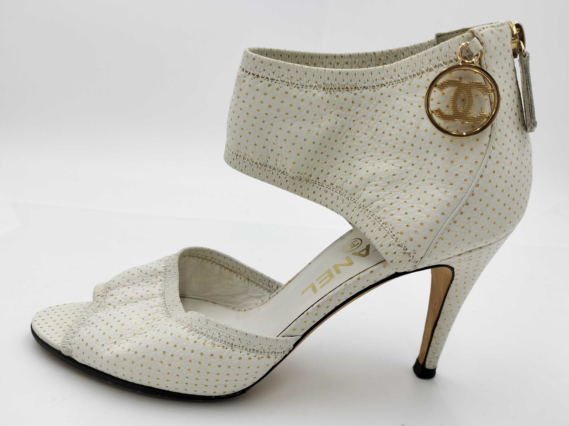 CHANEL Leather G26459 36C Sandals