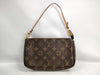 LOUIS VUITTON Accessoires Monogram Pouch