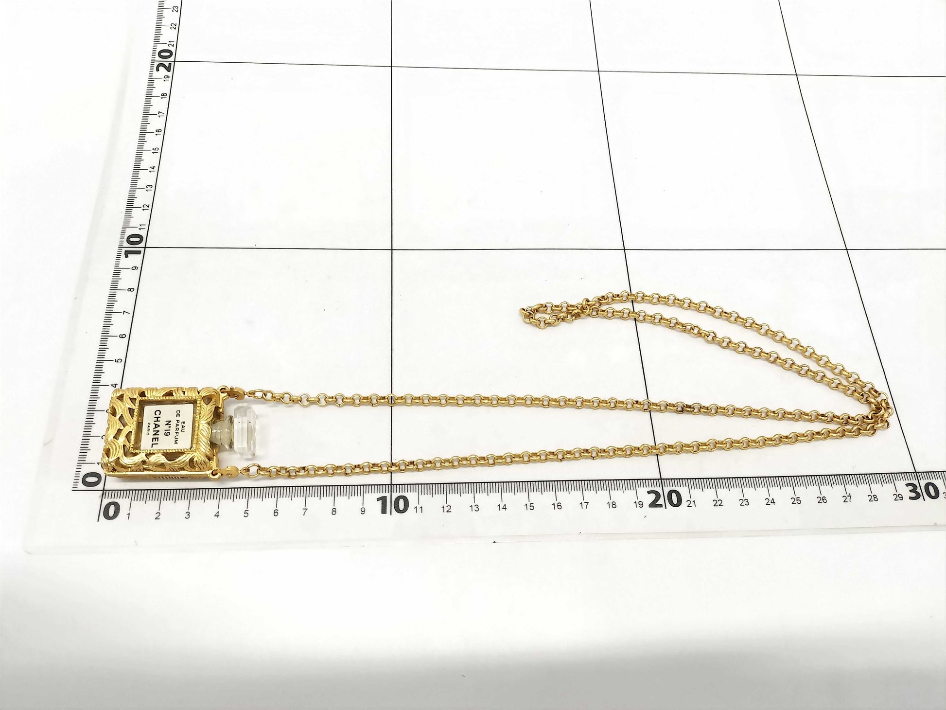 CHANEL perfume necklace necklace