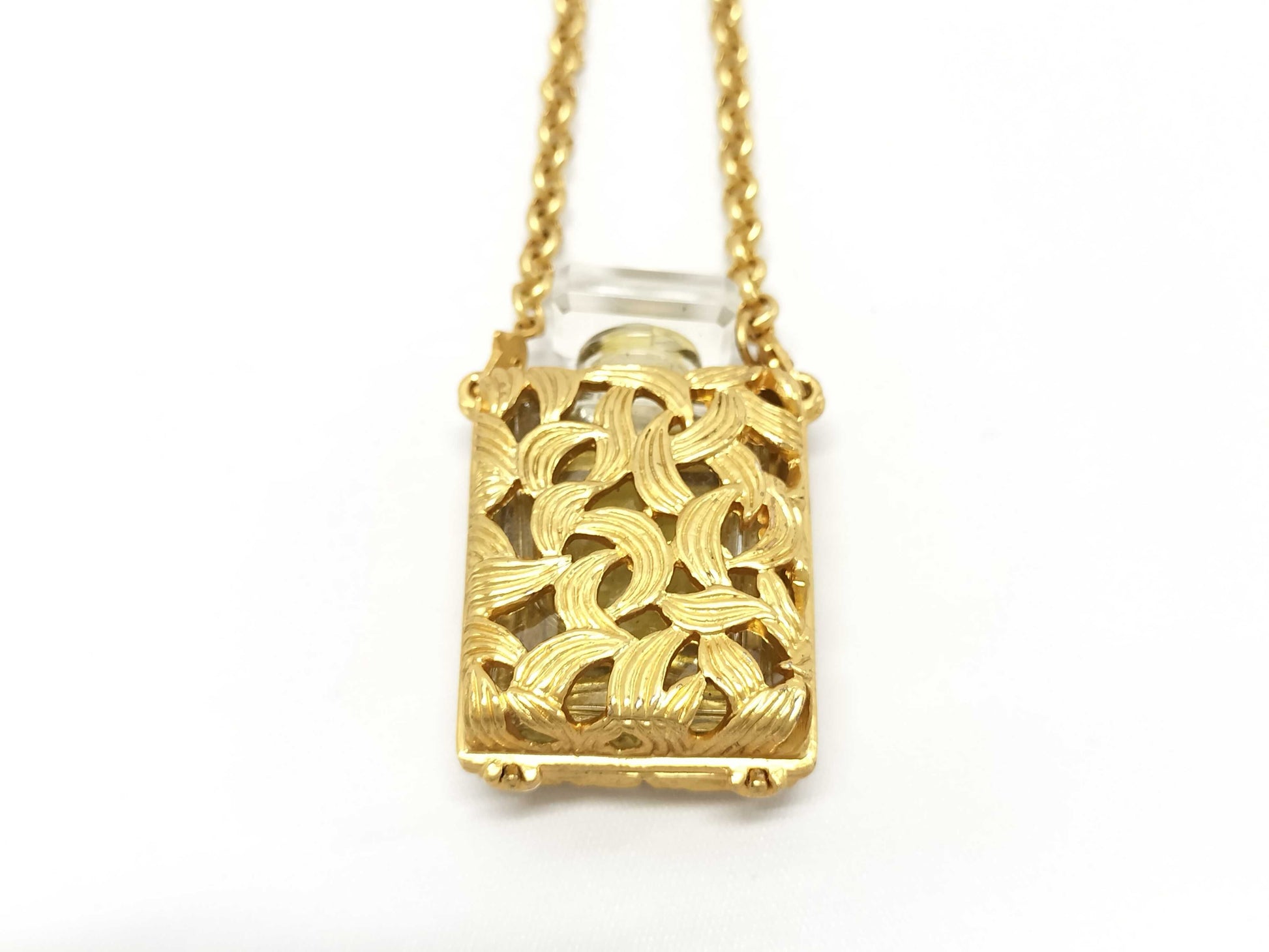 CHANEL perfume necklace necklace