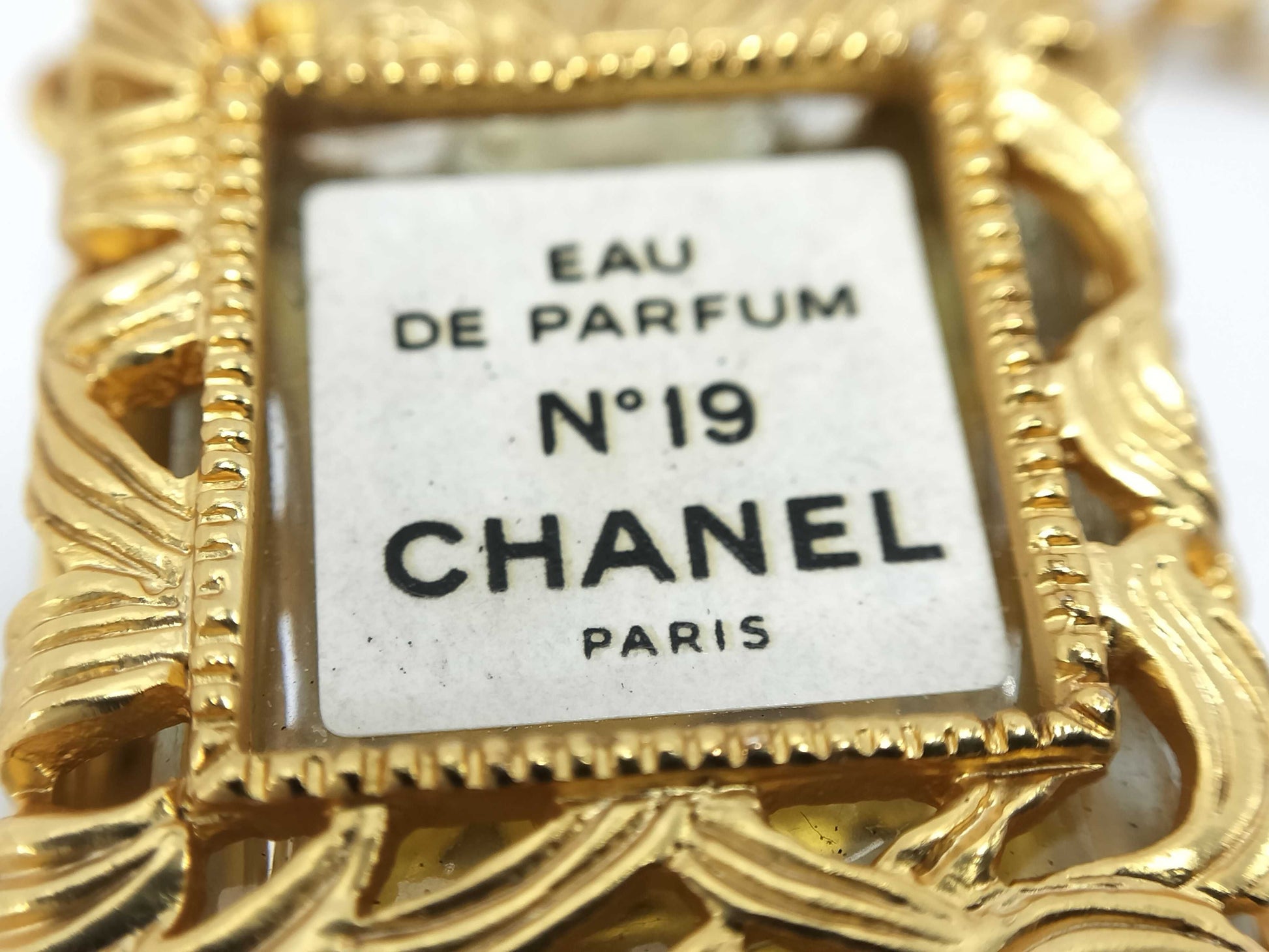 CHANEL perfume necklace necklace