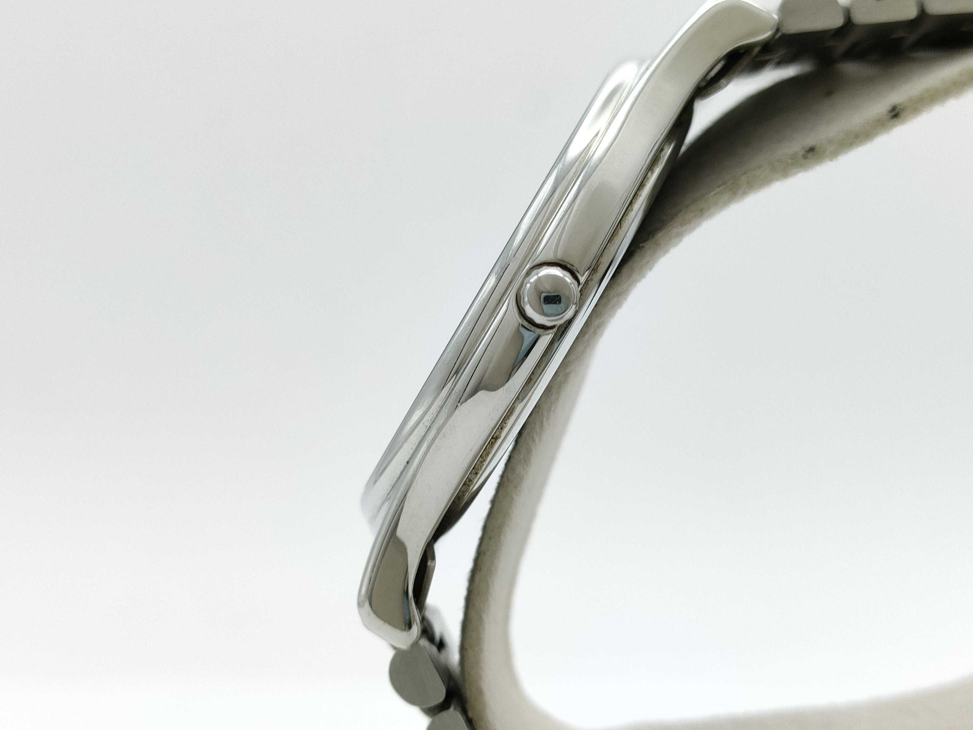 Tiffany & Co. Classic Quartz Immovable Women's Watch