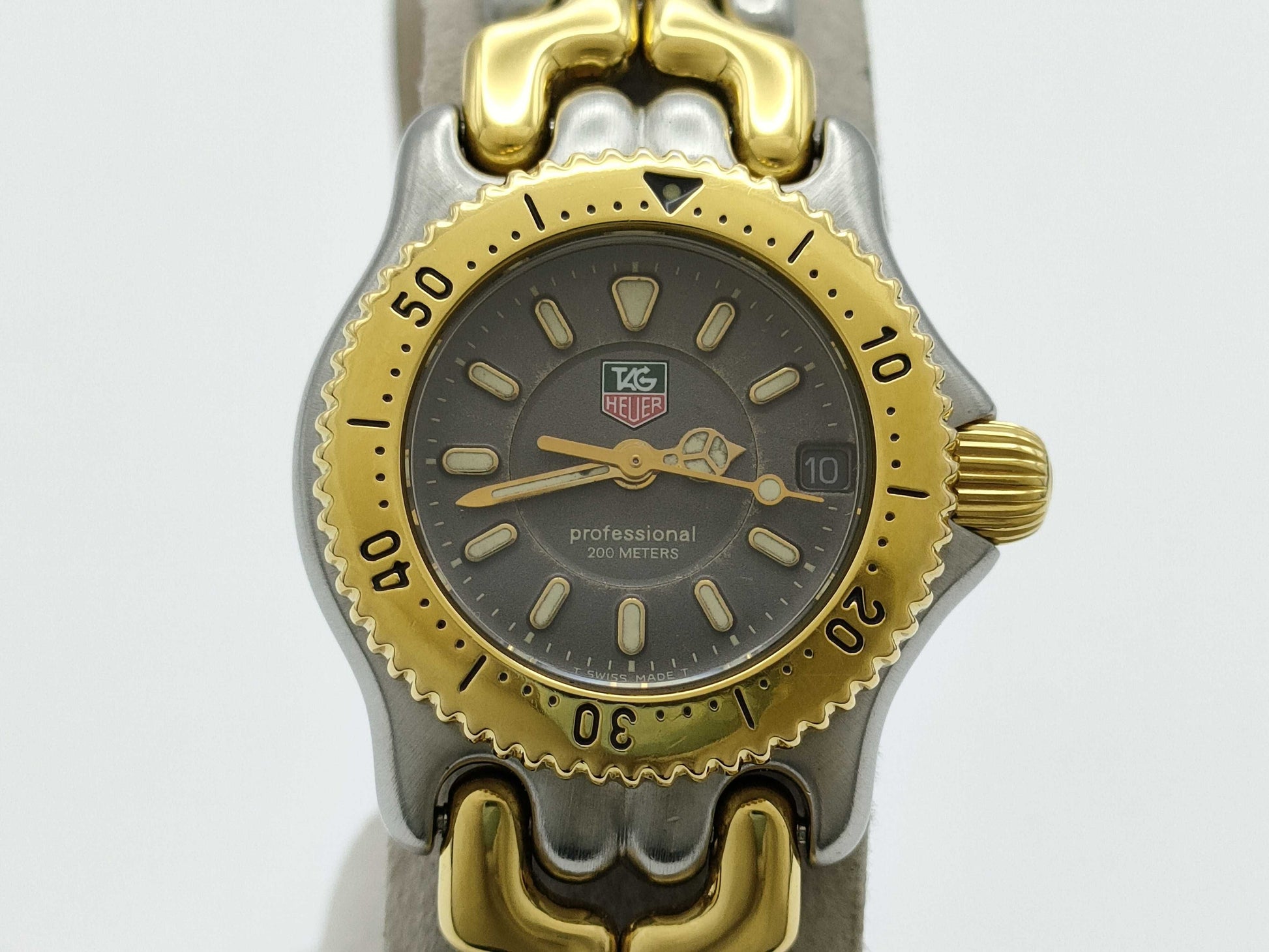 TAG Heuer WG1420 Z71853 Grey Dial Quartz Women's Watch