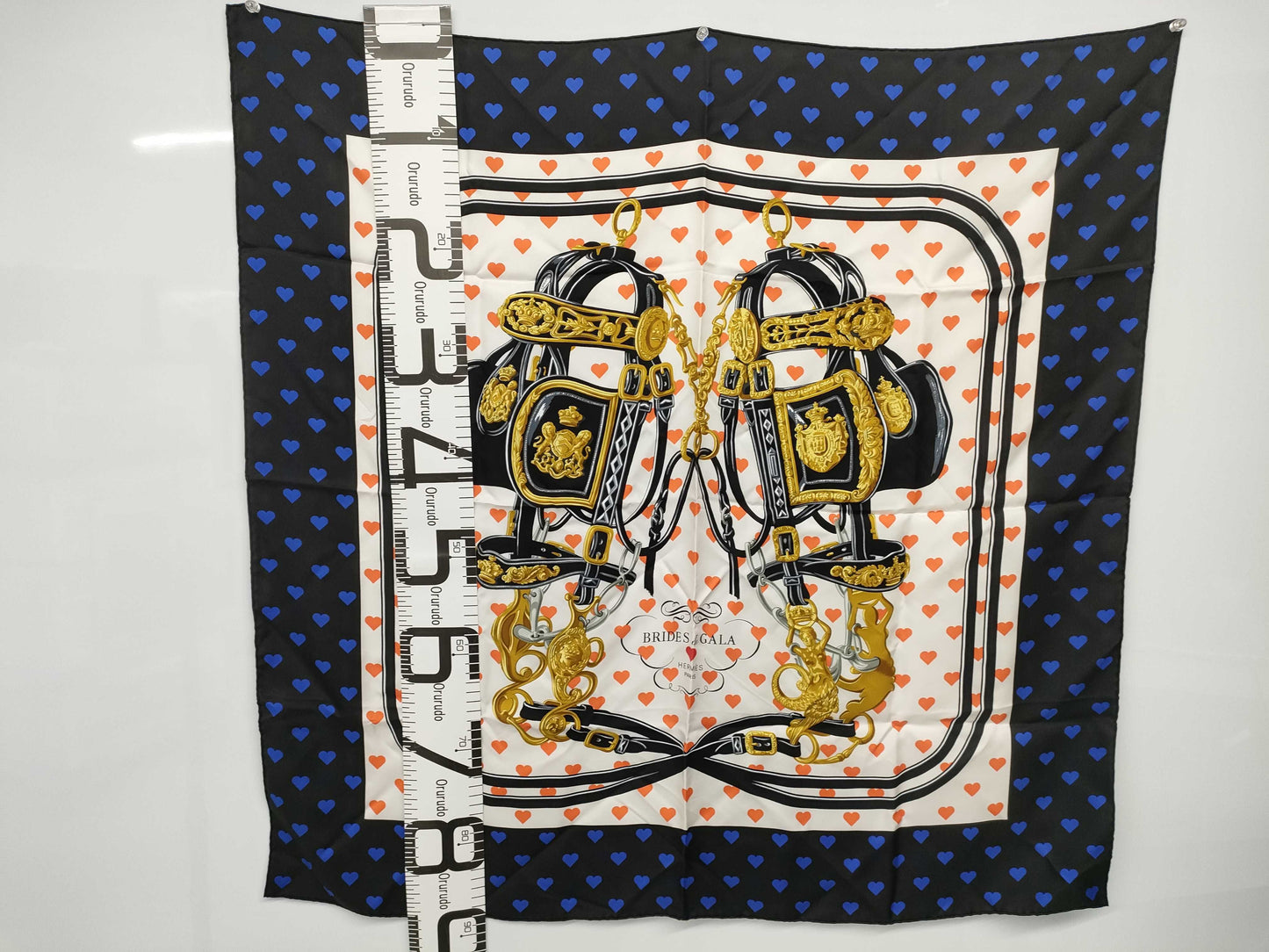 HERMES Carré 90 BRIDES de GALA LOVE Scarf Other Accessories