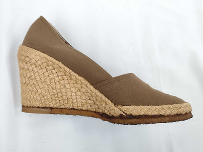Yves Saint Laurent Logo Canvas Espadrilles Size 35.5 Pumps