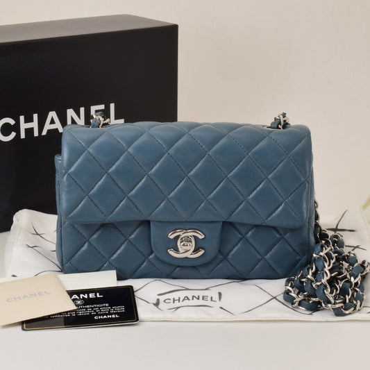 CHANEL Matelasse Minimato Chain Shoulder Bag, 20cm, Lambskin, with Sticker and Card