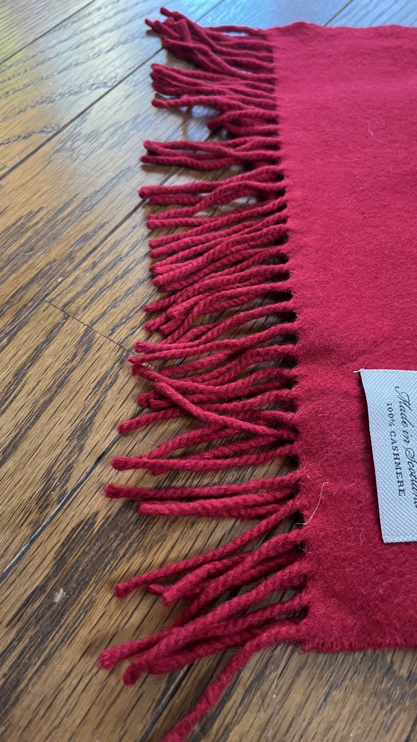 BURBERRY [Rare] BURBERRY Cashmere Scarf, Solid Color, Length: 162cm, Width: 31cm, 100% Cashmere, Rare Color, Solid Red, Scarf