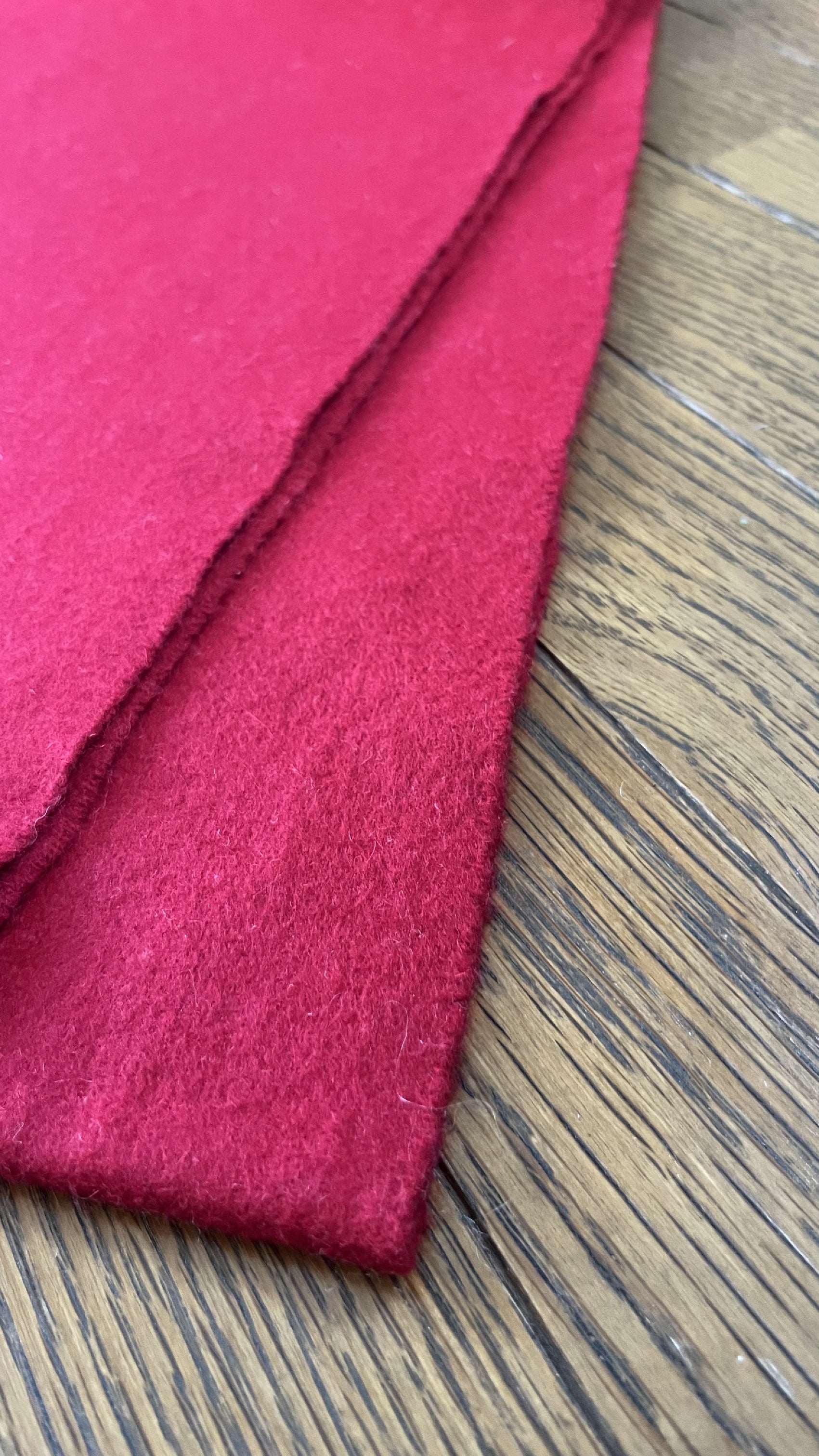 BURBERRY [Rare] BURBERRY Cashmere Scarf, Solid Color, Length: 162cm, Width: 31cm, 100% Cashmere, Rare Color, Solid Red, Scarf