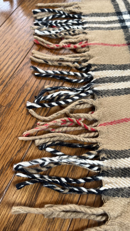 BURBERRY Nova Check Scarf Length: 156cm Width: 30cm Nova Check Scarf