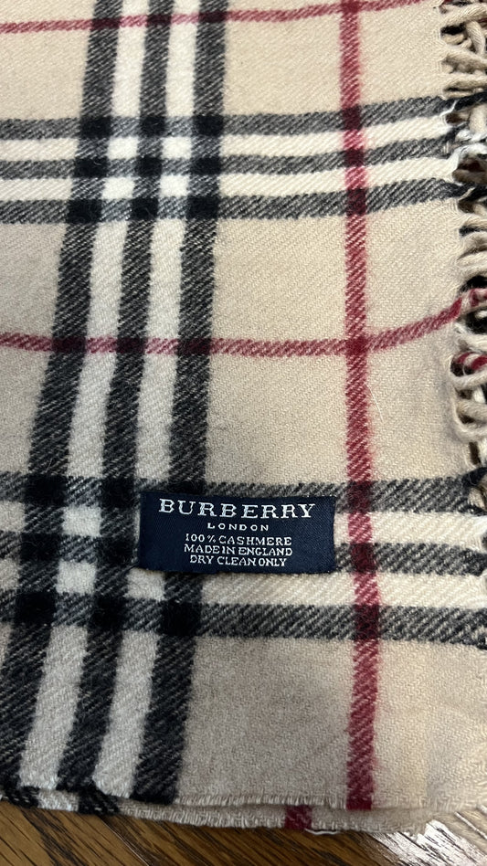 BURBERRY [Rare] BURBERRY Nova Check Scarf Length: 144cm Width: 19cm 100% Cashmere Nova Check Scarf with Side Fringe