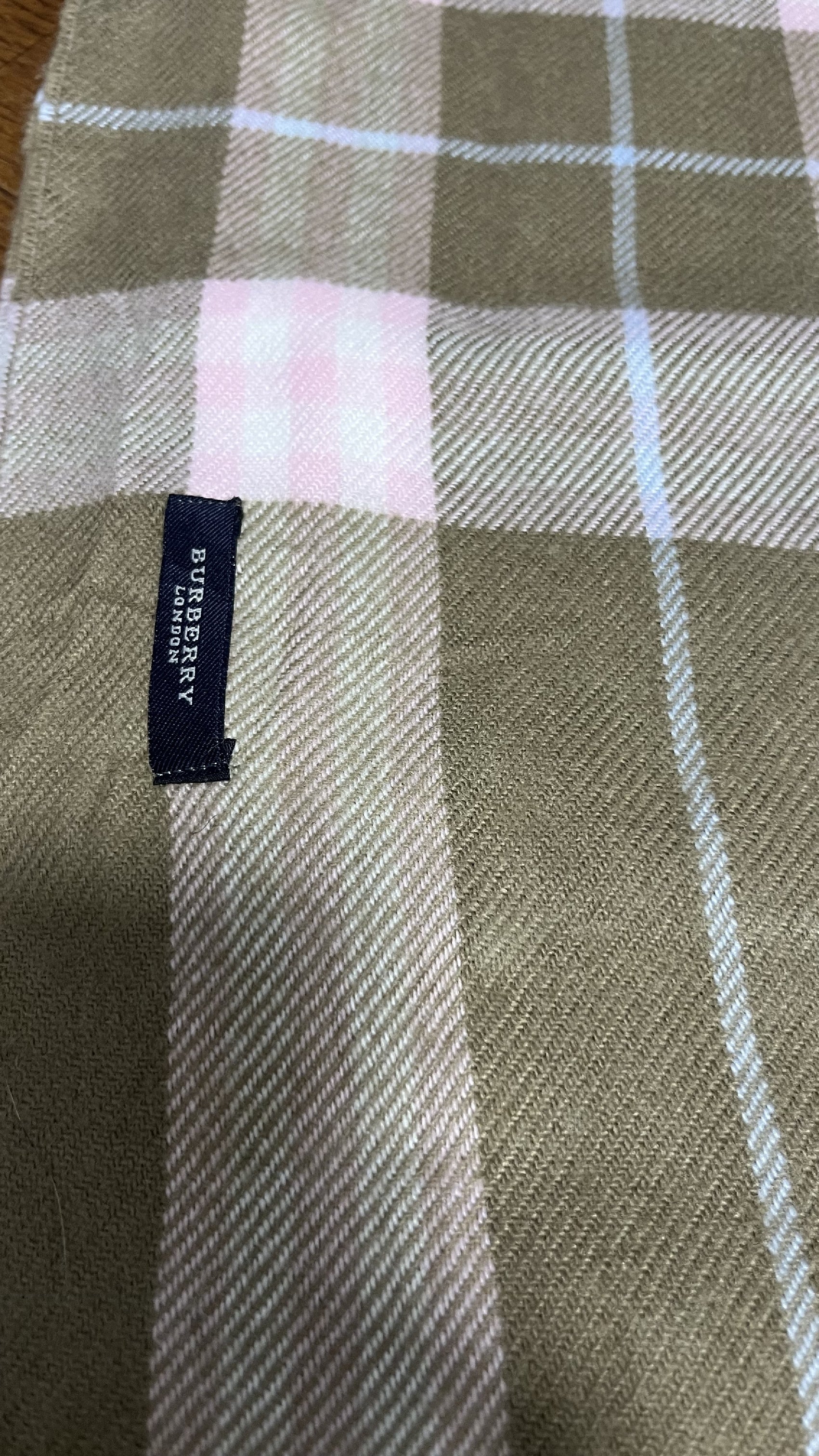 BURBERRY [Rare] BURBERRY Scarf Length: 182cm Width: 35cm Pink Scarf