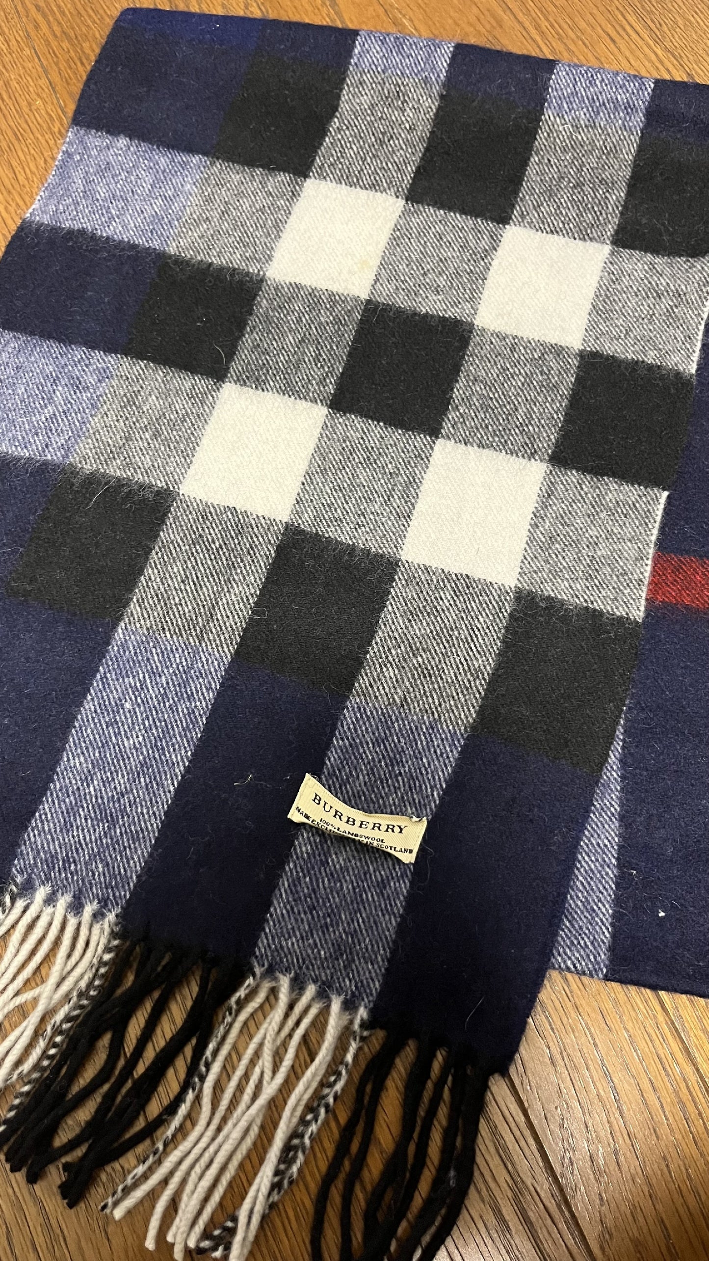 BURBERRY [Rare] BURBERRY Scarf Length: 176cm Width: 32cm Rare Color Uneven Check Scarf