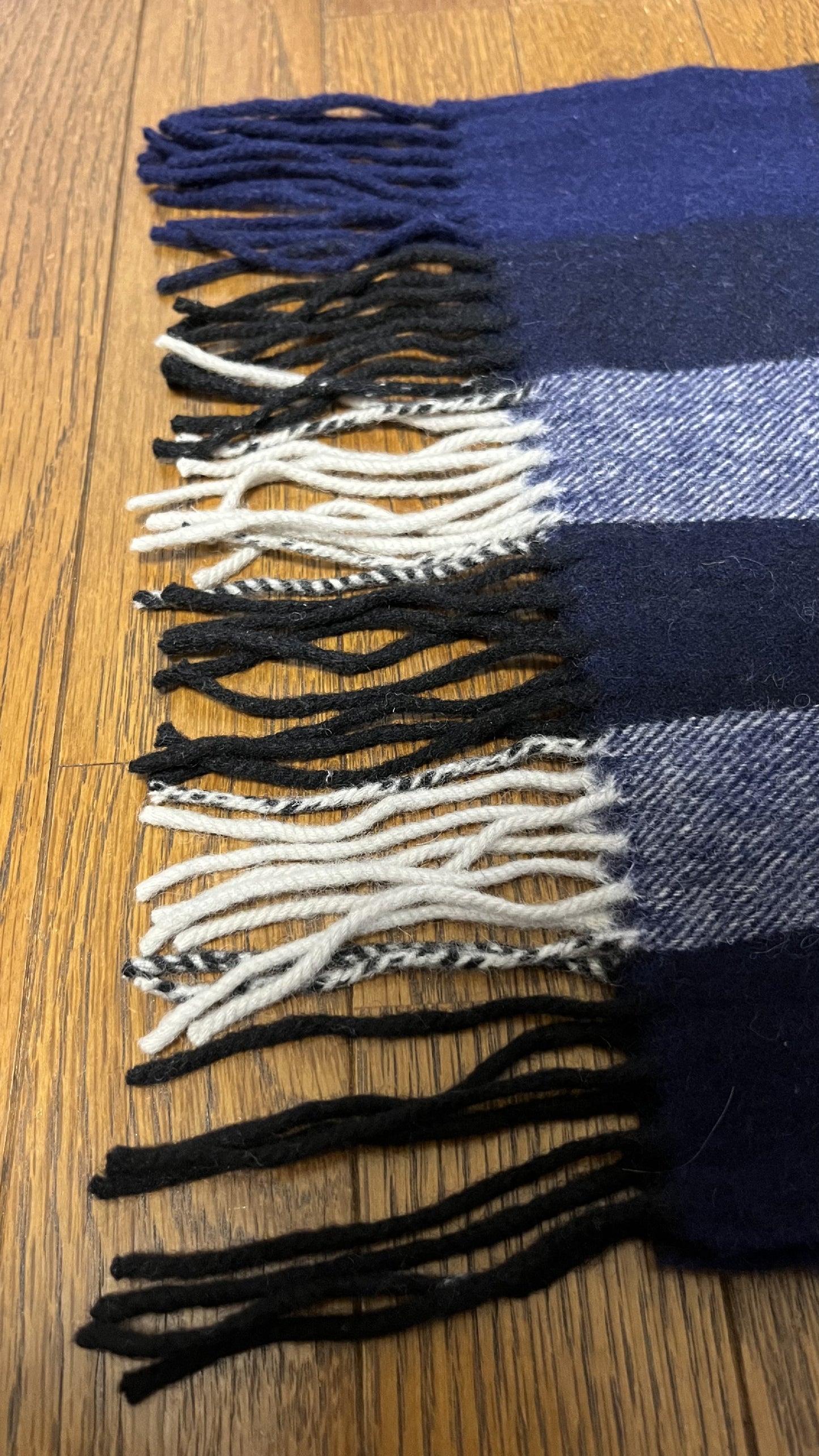BURBERRY [Rare] BURBERRY Scarf Length: 176cm Width: 32cm Rare Color Uneven Check Scarf