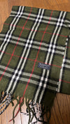 BURBERRY [Rare] BURBERRY Cashmere Scarf Length: 152cm Width: 29cm 100% Cashmere Rare Color Green Scarf