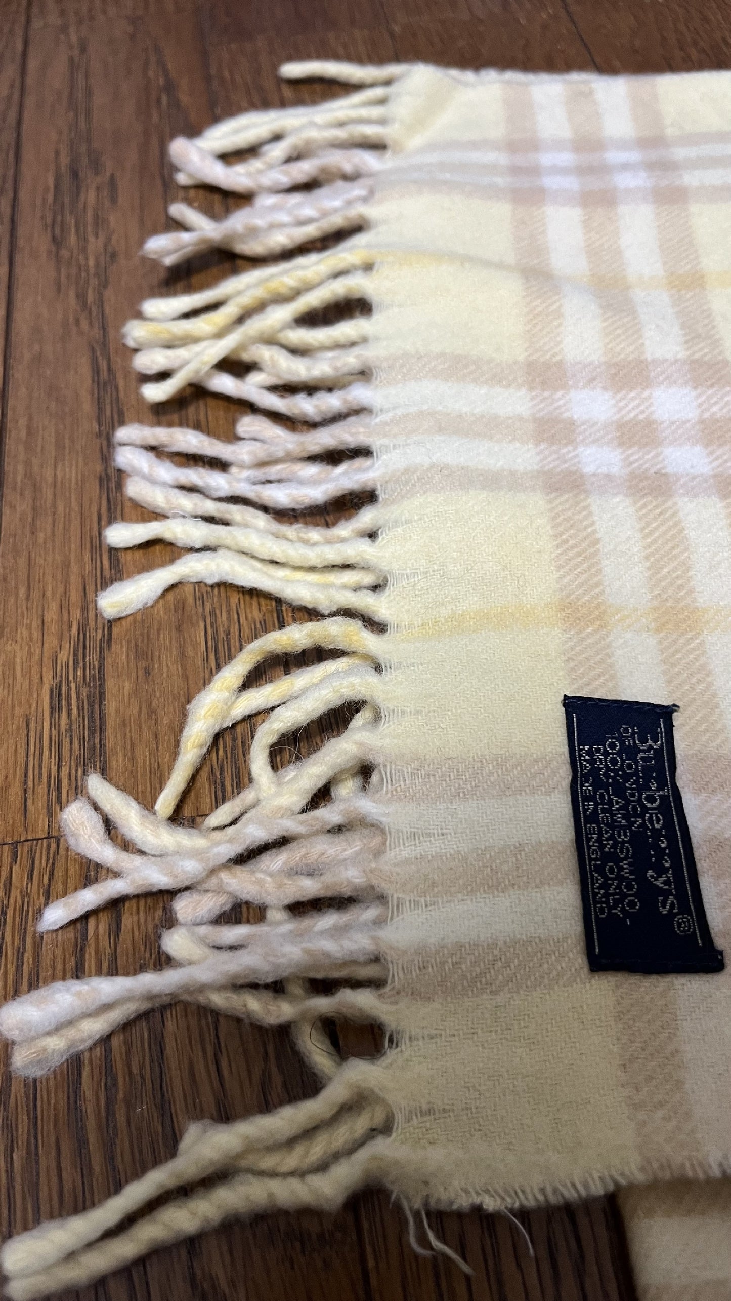 BURBERRY [Rare] BURBERRY Scarf Length: 164cm Width: 29.5cm Rare Color Yellow Scarf