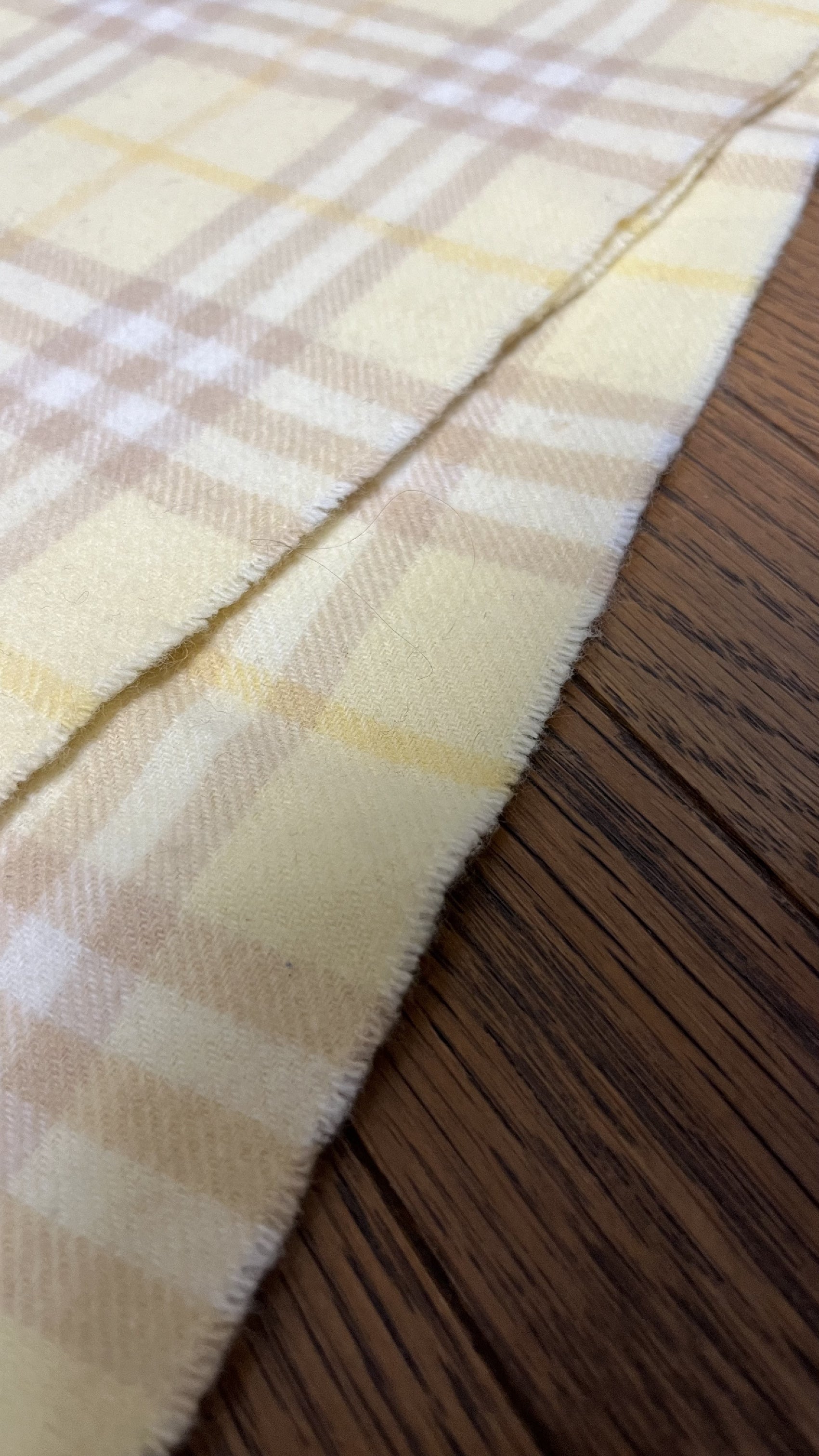 BURBERRY [Rare] BURBERRY Scarf Length: 164cm Width: 29.5cm Rare Color Yellow Scarf