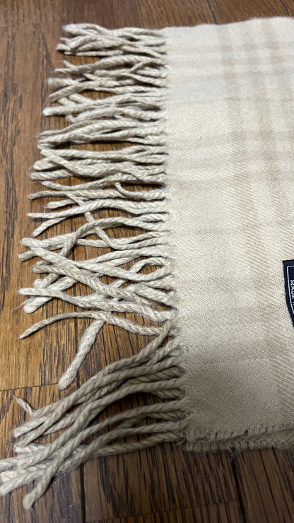 BURBERRY [Rare] BURBERRY Scarf Length: 164cm Width: 30cm Rare Color Light Brown Scarf