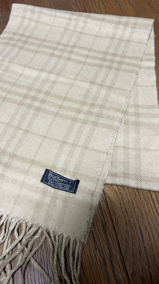 BURBERRY [Rare] BURBERRY Scarf Length: 164cm Width: 30cm Rare Color Light Brown Scarf