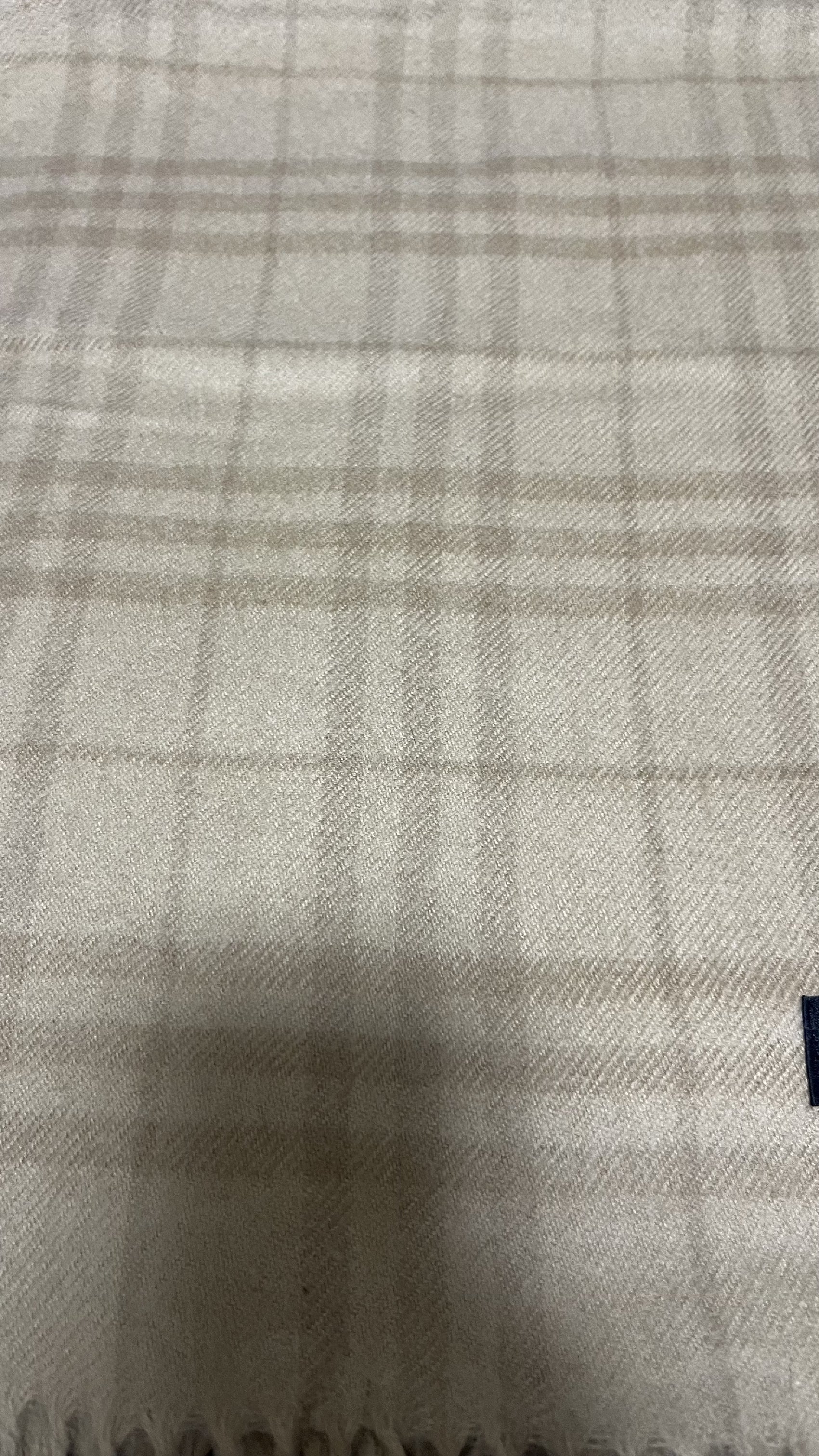 BURBERRY [Rare] BURBERRY Scarf Length: 164cm Width: 30cm Rare Color Light Brown Scarf