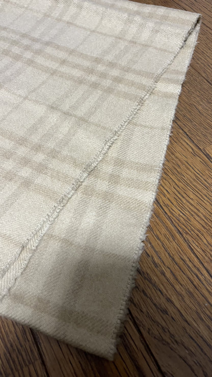 BURBERRY [Rare] BURBERRY Scarf Length: 164cm Width: 30cm Rare Color Light Brown Scarf