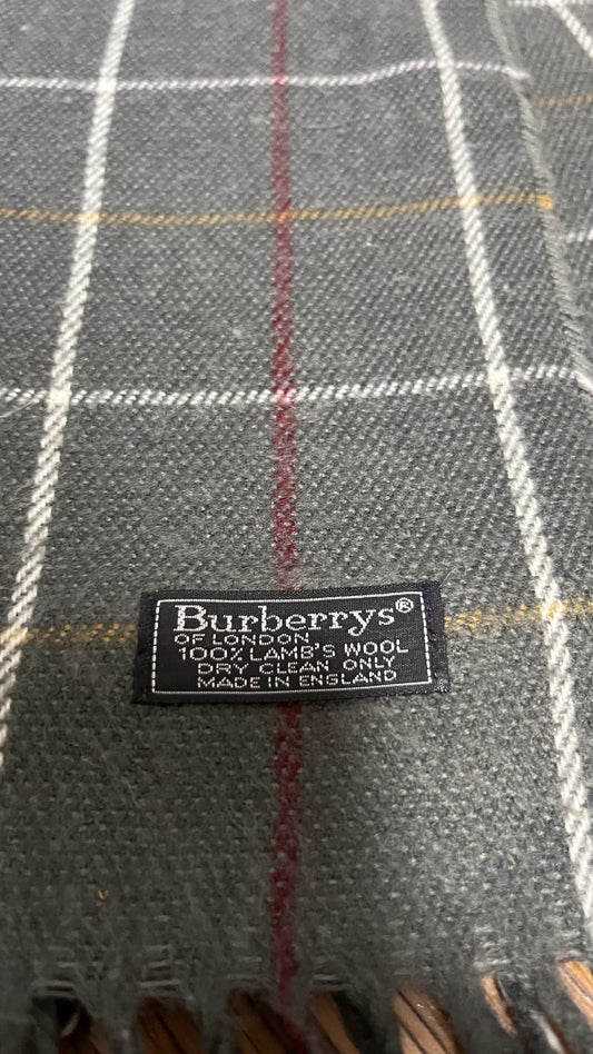 BURBERRY [Rare] BURBERRY Scarf Length: 146cm Width: 30cm 100% Wool Rare Color Gray Scarf