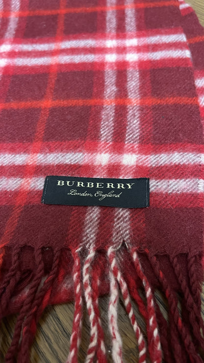 BURBERRY [Rare] Cashmere Scarf Length: 120cm Width: 20.5cm 100% Cashmere Rare Color Red Scarf
