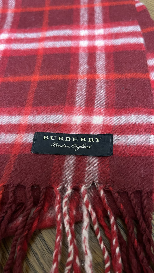 BURBERRY [Rare] Cashmere Scarf Length: 120cm Width: 20.5cm 100% Cashmere Rare Color Red Scarf