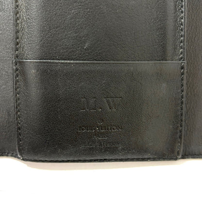 LOUIS VUITTON Mahina Portefeuille Amelia Wallet