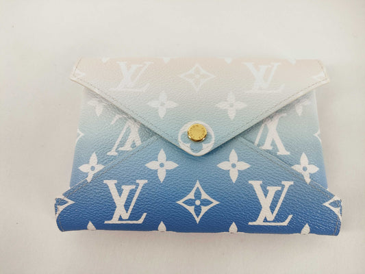 LOUIS VUITTON Monogram Pochette Kirigami Pouch Brand New, Unused Pouch