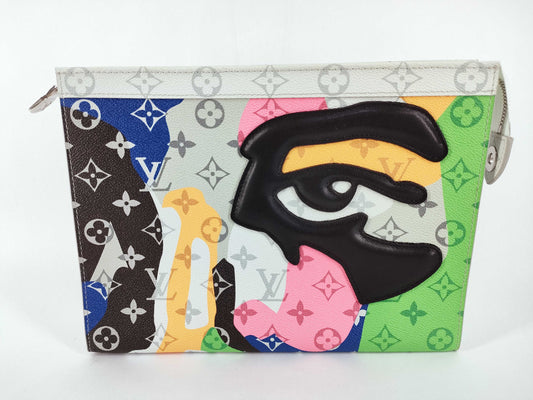 LOUIS VUITTON Monogram Louis Vuitton Pochette Voyage MM LV Portrait Monogram Leather Clutch Bag M82589