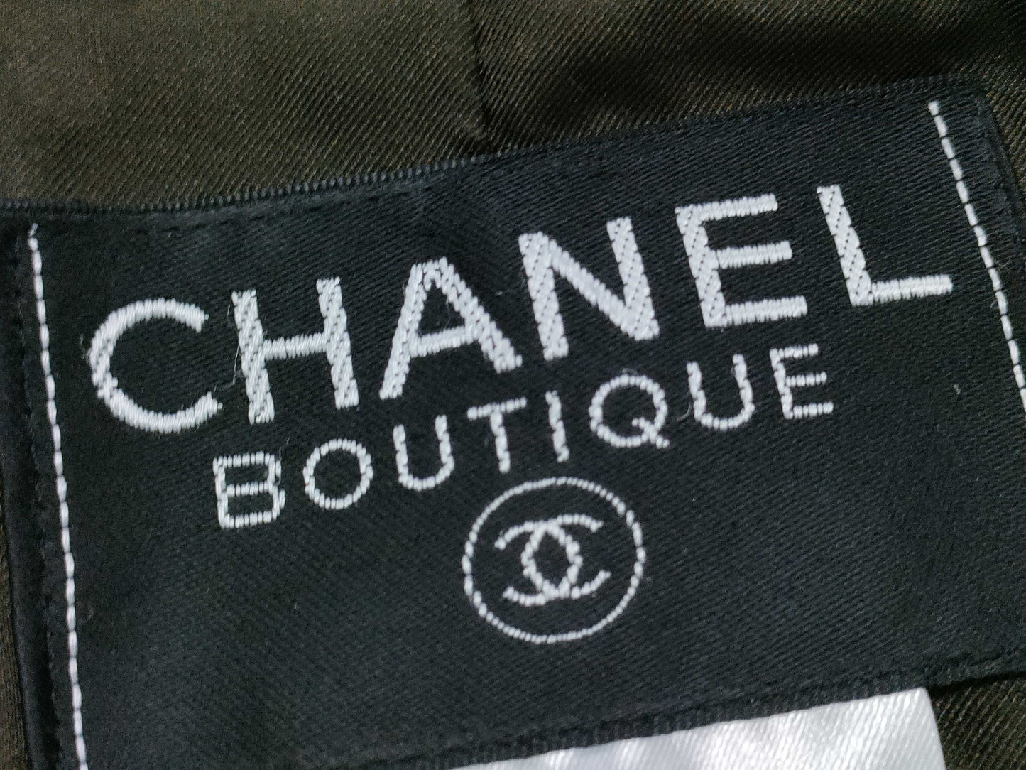 CHANEL CHANEL 97A Chanel 40 Green Tweed Jacket Jacket